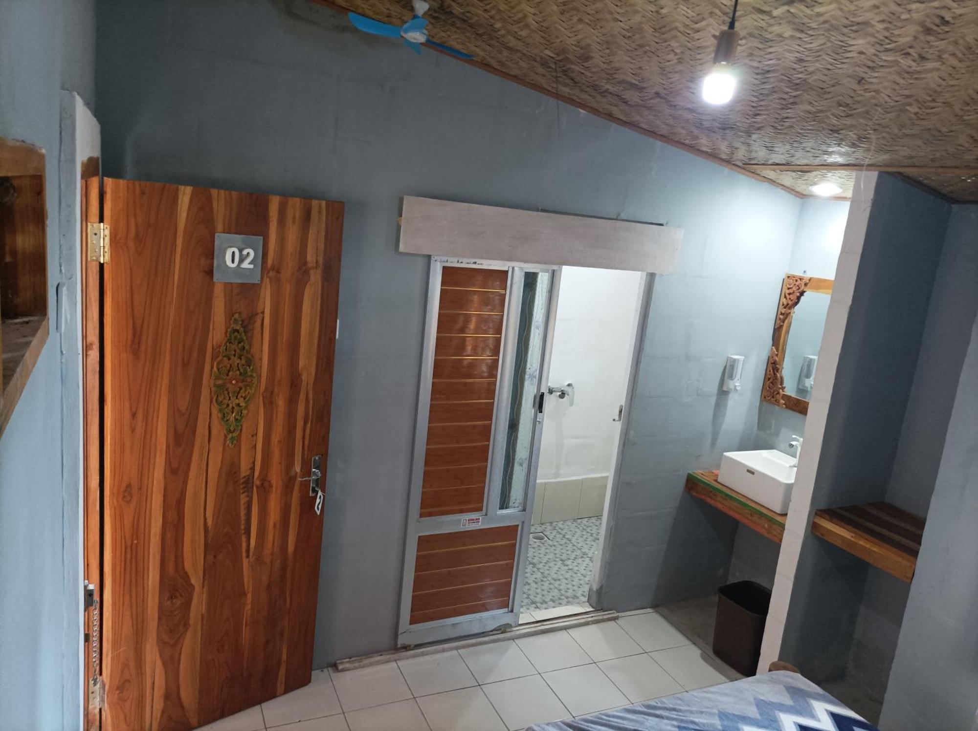 Wooden Kemiren Homestay Banyuwangi بانيووانجى المظهر الخارجي الصورة